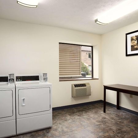 Days Inn By Wyndham Middletown Extérieur photo